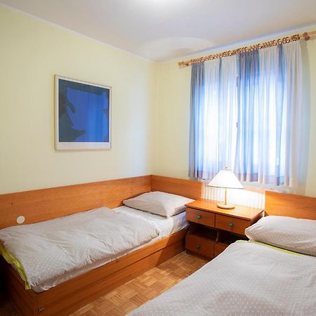 Apartments Baki Кранска гора Стая снимка